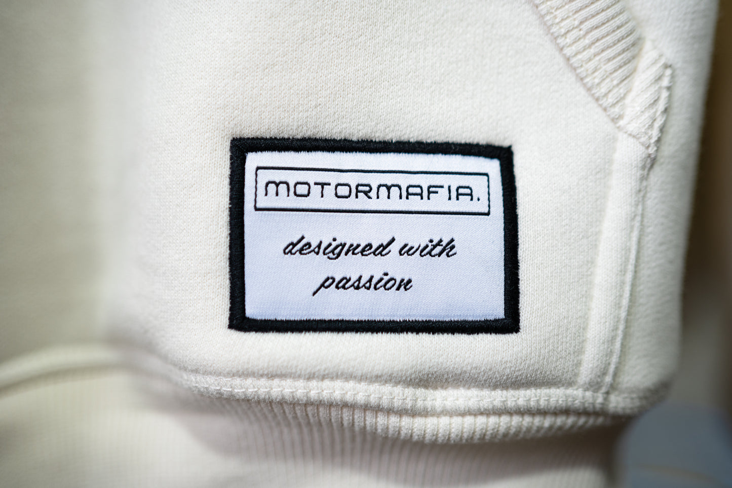 BASIC HOODIE CREME