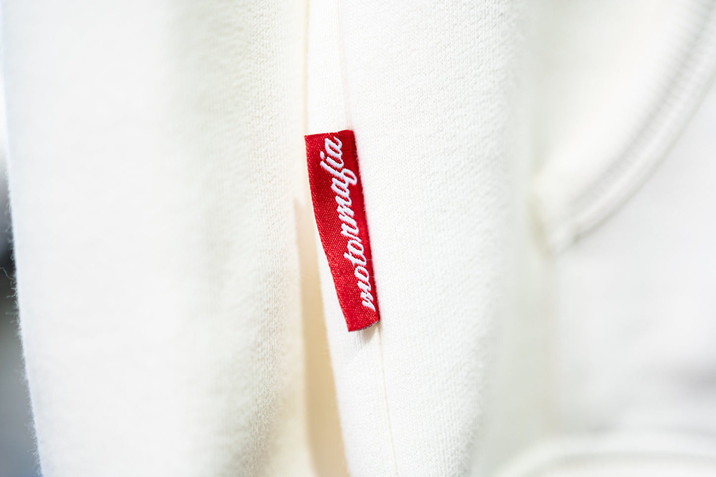 BASIC HOODIE CREME